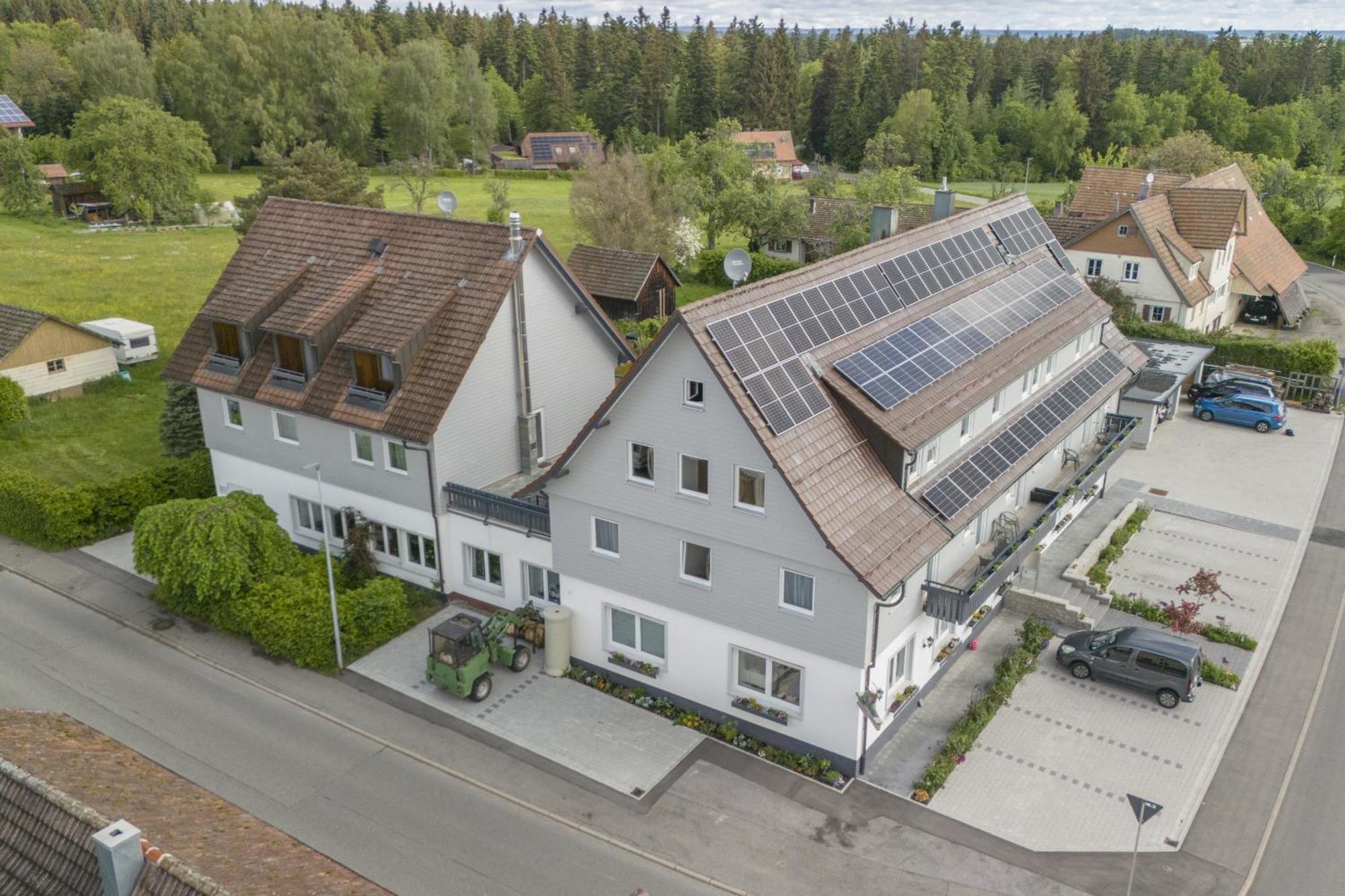Alter Hirsch Hotel Pfalzgrafenweiler Buitenkant foto
